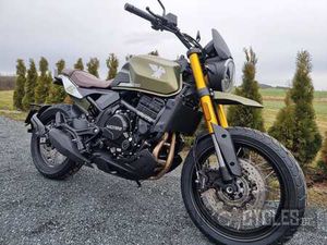 MOTO MORINI SEIEMMEZZO SCRAMBLER