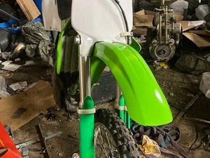 KAWASAKI KX 125 CROSSMASCHINE BAUJAHR 2002