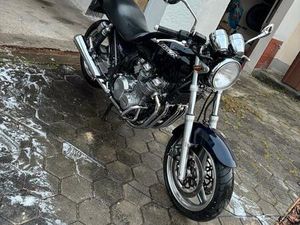 KAWASAKI ZEPHYR 750 - KLASSIKER IN GUTEM ZUSTAND