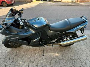 KAWASAKI ZZR1400