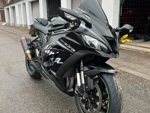 KAWASAKI NINJA ZX10RR: 218 PS!!!