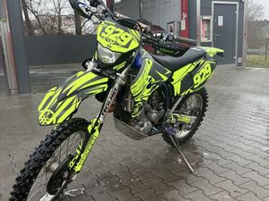 YAMAHA WR450F Z PAPIERAMI SÓJKA