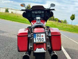 HARLEY-DAVIDSON ELECTRA GLIDE CLASSIC OBJEM: 1868 CM VÝKON: 66 KW ( | SAUTO.CZ