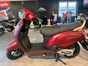 SUZUKI ADRESS 125
