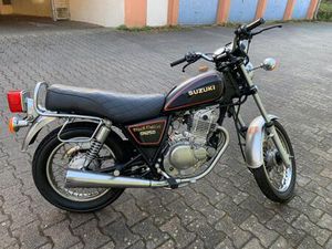 SUZUKI 250 GN BLACK COLIBRI GARAGEFUND
