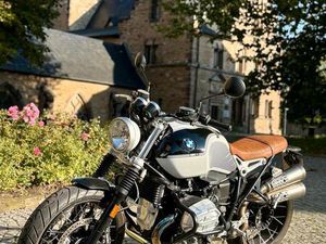 BMW R NINET SCRAMBLER