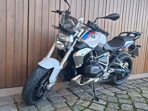 BMW R1250R. MIT NIEDRIGEM FAHRERSITZ!