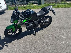 KAWASAKI Z125