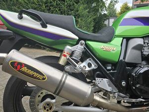 KAWASAKI ZRX
