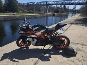 2017 KTM RC390 FOR SALE
