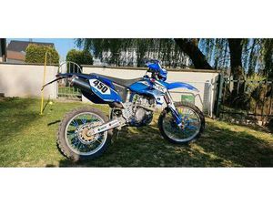 YAMAHA YZ 450F MIT STRAßENZULASSUNG ( MOTORSCHADEN)