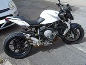 MV AGUSTA BRUTALE 675