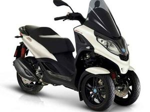 PIAGGIO - MP3 300 HPE