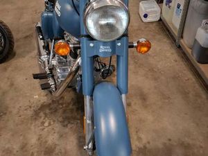 ROYAL ENFIELD BULLET CLASSIC 500