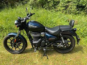 ROYAL ENFIELD METEOR 350 BLAU DUNKELBLAU