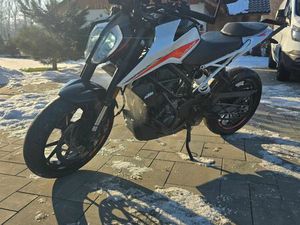 KTM DUKE