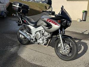 MOTO YAMAHA TDM 850