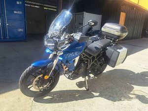 TRIUMPH TIGER 800 XRX CANTON TESSIN -