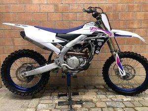 YAMAHA YZ250F JG 23 / MIT 24 STUNDEN CANTON BERNE -