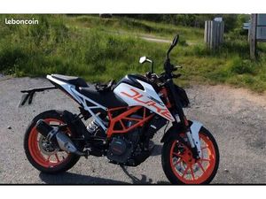 KTM 390