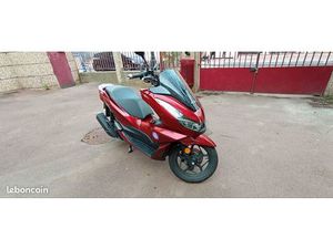 SCOOTER HONDA PCX 2022 ROUGE