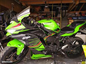 ZX 4 RR KRT PACK PERF