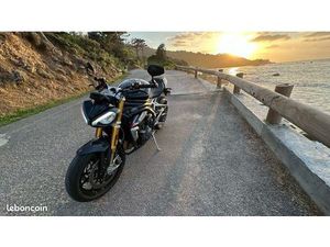 URGENT MOTO SPEED TRIPLE 1200RS