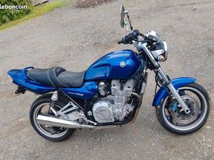 YAMAHA 1300 XJR