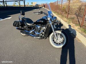 KAWASAKI VULCAN 900 CLASSIC