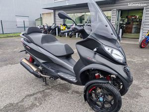 PIAGGIO MP3 500 HPE SPORT ADVANCED ABS