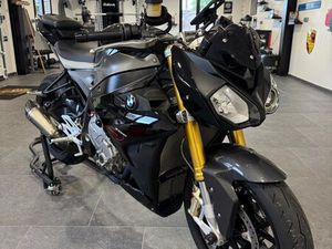 MOTO BMW S1000R 7800 KM
