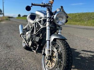 DUCATI 900SS CAFÉ RACER