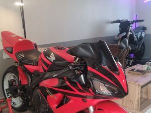 CBR 1000 RR