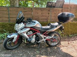 KAWASAKI ER 650 N
