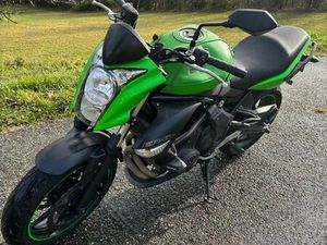 MOTO KAWASAKI ER6N