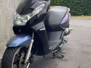 KISBEE 50 CC 4T BLACK EDITION