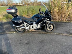 MOTO YAMAHA