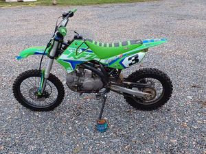 VEND MOTO CROSS 8