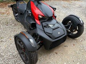 CAN AM RYKER 900 CC