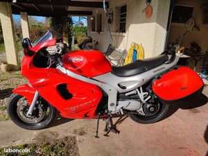 TRIUMPH SPRINT 955I ST BONNE AFFAIRE