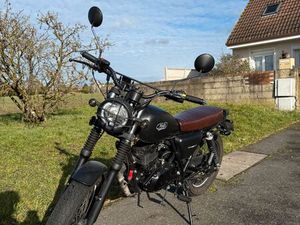 MASH 125 SEVENTY – 2021 – 3 541 KM – ÉTAT IRRÉPROCHABLE