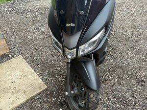 SCOOTER APRILIA SRX 50 CC