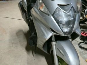 HONDA SILVERWING 600