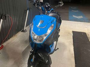 SCOOTER STREET ZONE 50 CC 4T 12/2023 11500KMS