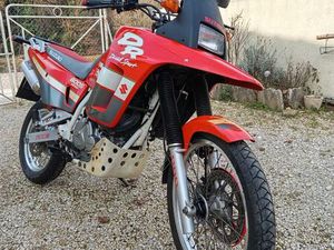 VEND SUZUKI 800 DRS