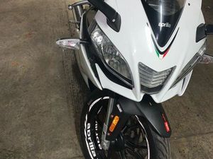 APRILIA RS4 50 2011