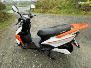 SCOOTER ÉLECTRIQUE E-OPAI