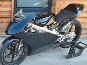 MOTO COMPÉTITION HONDA NSF250 MOTO3