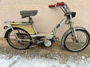 VENDS MOBYLETTE ANCIENNE