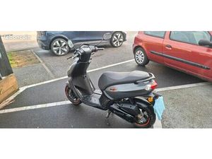 PEUGEOT KISBEE RS 4T